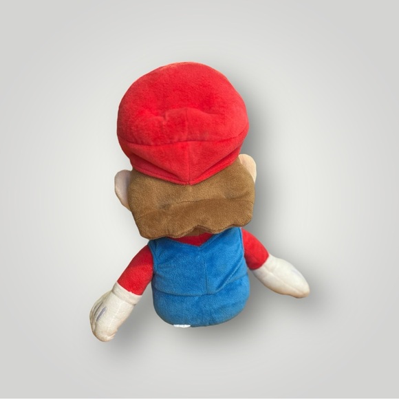 Super Mario Plush - Picture 3 of 9